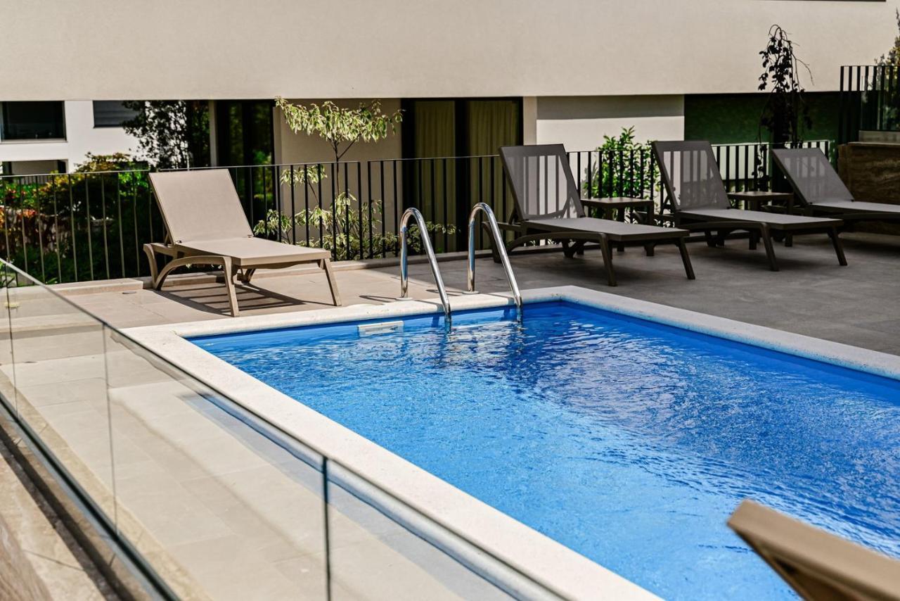 Apartments Sea & Stone Malinska Ngoại thất bức ảnh