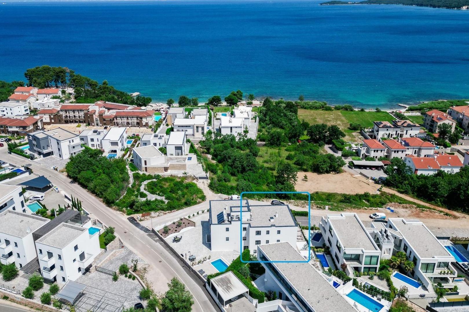 Apartments Sea & Stone Malinska Ngoại thất bức ảnh
