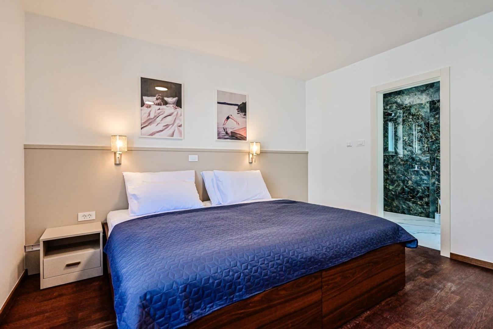 Apartments Sea & Stone Malinska Ngoại thất bức ảnh