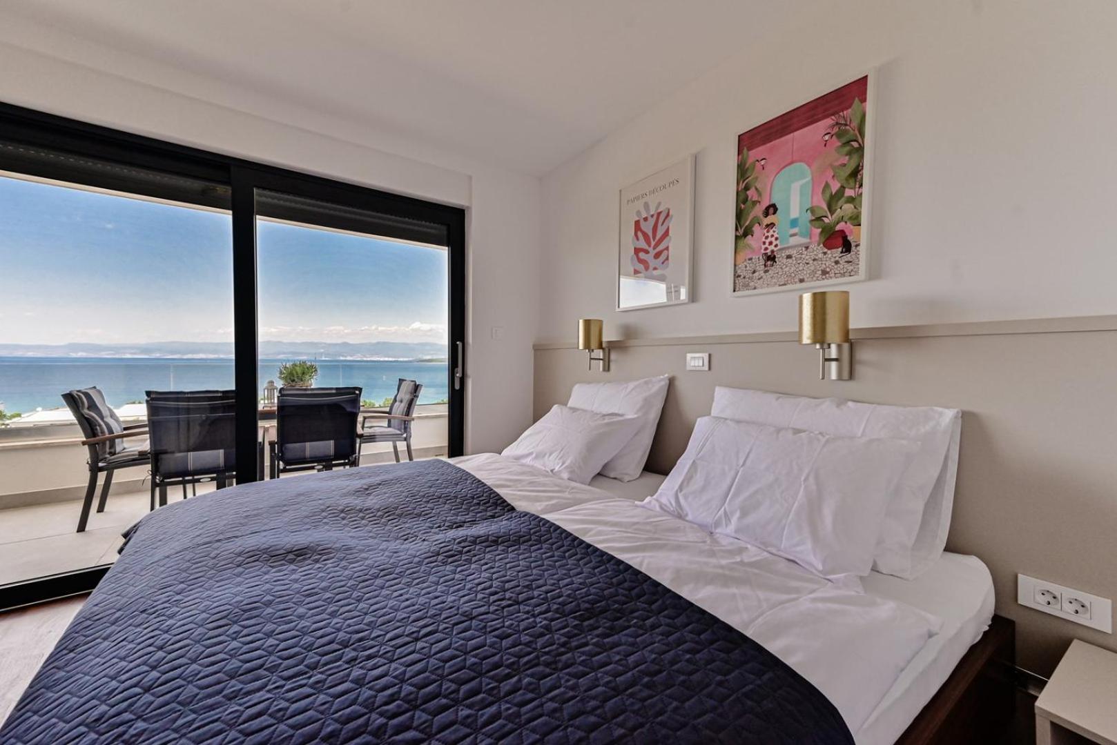 Apartments Sea & Stone Malinska Ngoại thất bức ảnh